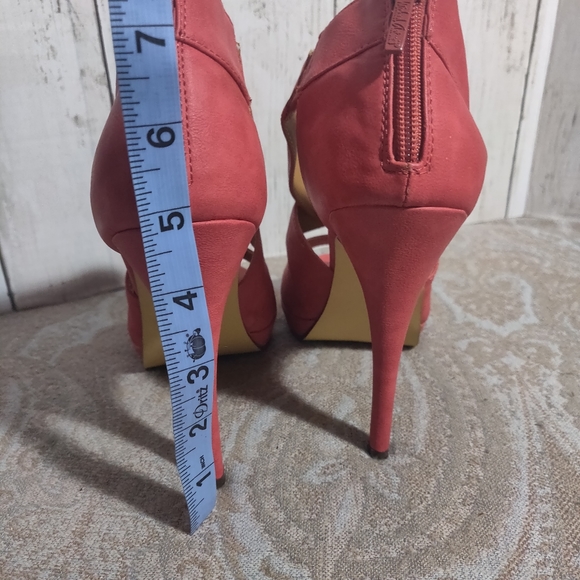 Michael Antonio  Womens sz 10 leather high heels - Picture 3 of 10